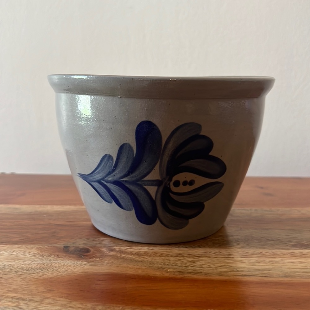 Beaumont Brothers Pottery BBP Cobalt Blue Flower Crock.
